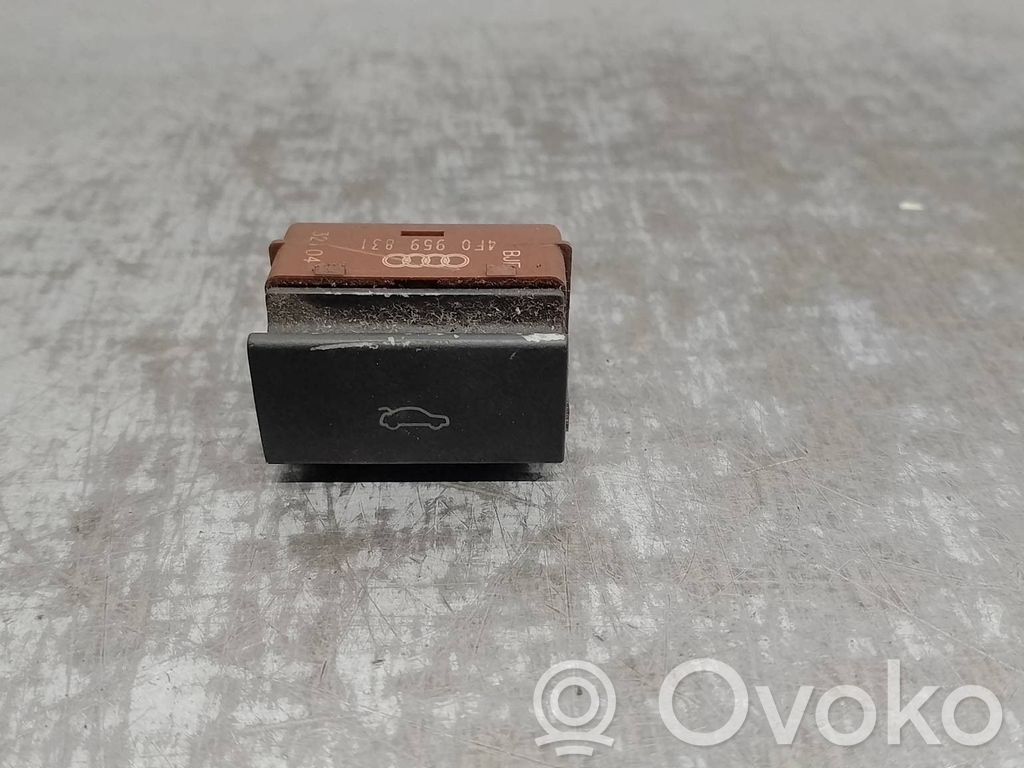 Comutator lumini bord   4F0959831