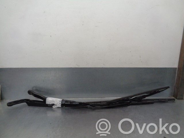 Peugeot 206 Braccio della spazzola tergicristallo anteriore 