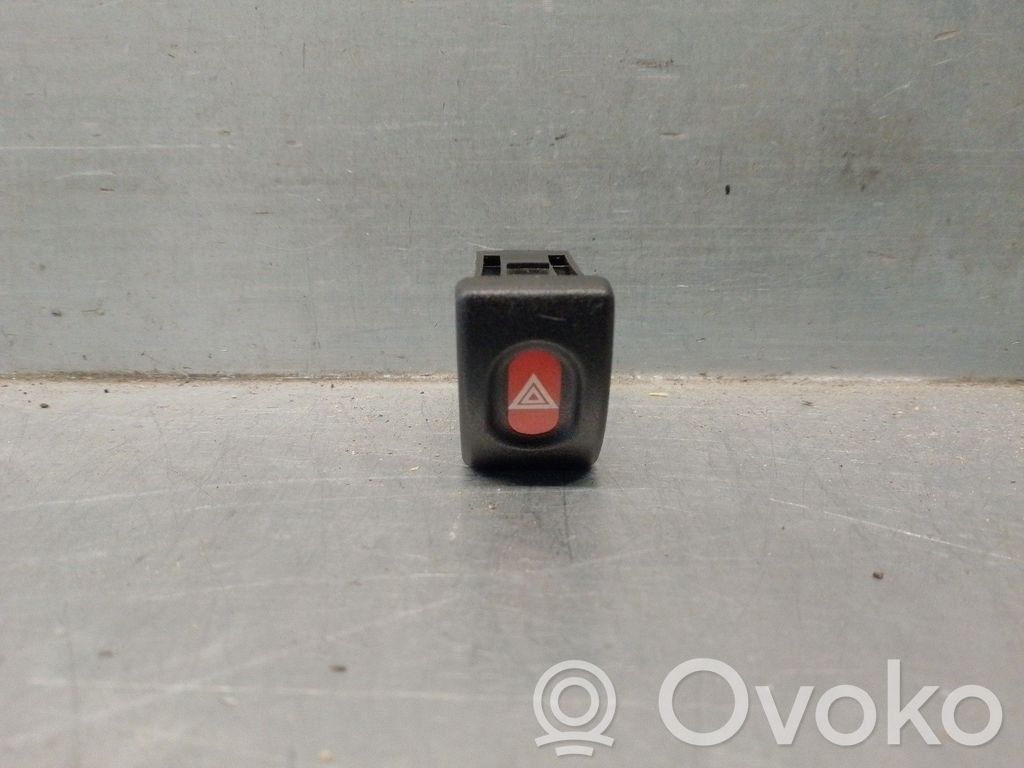 Opel Corsa B Hazard light switch 