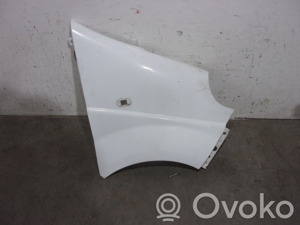 Opel Vivaro Sparnas 