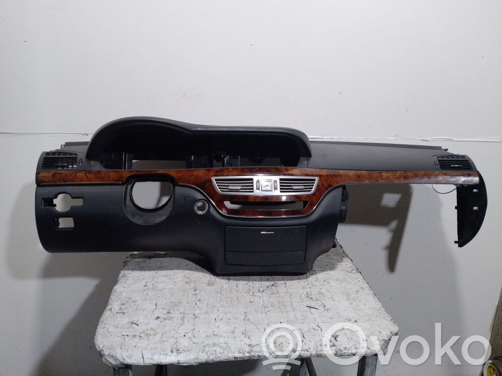 Mercedes-Benz Sprinter W901 W902 W903 W904 Bord 