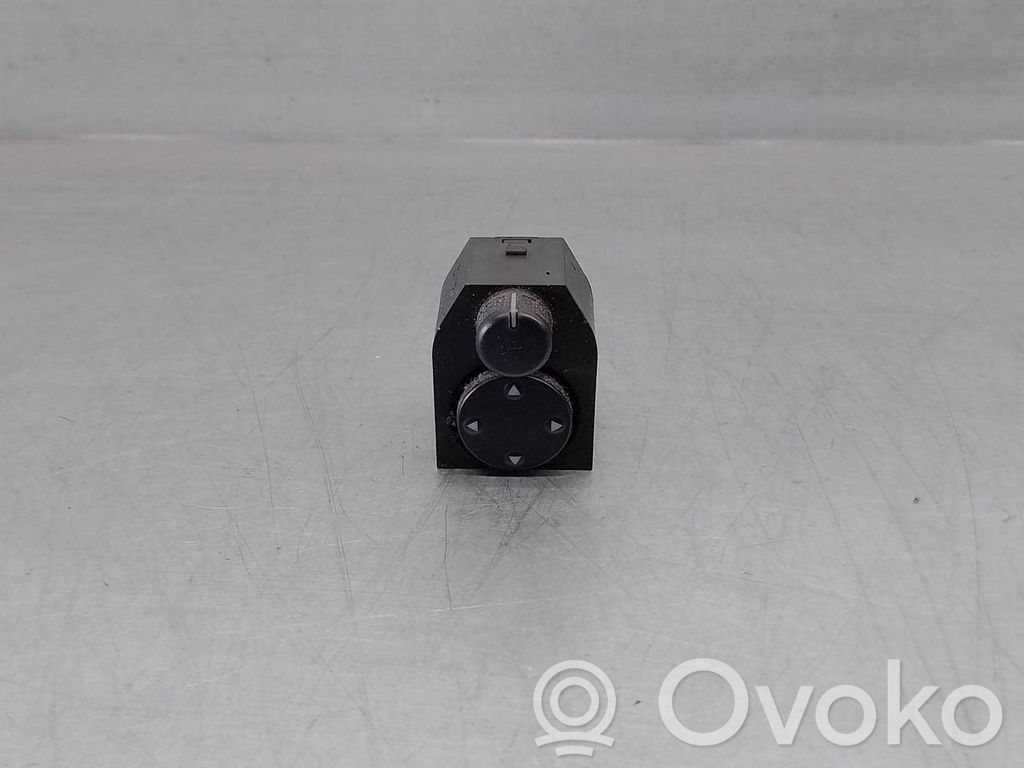 Audi A3 S3 8L Wing mirror switch 
