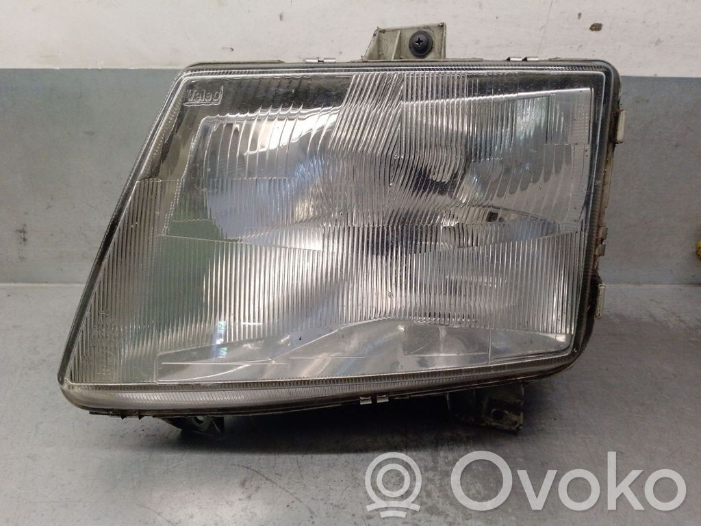 Mercedes-Benz Vito Viano W638 Faro delantero/faro principal