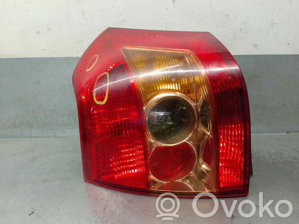 Toyota Corolla Verso E121 Takavalot 