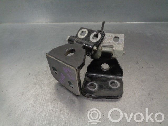 BMW X3 E83 Tailgate/trunk/boot hinge 