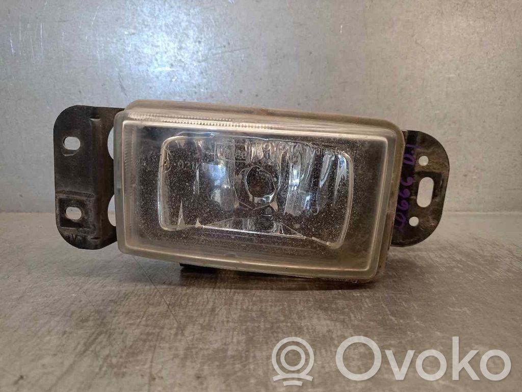 Toyota Corolla E110 Etusumuvalo 