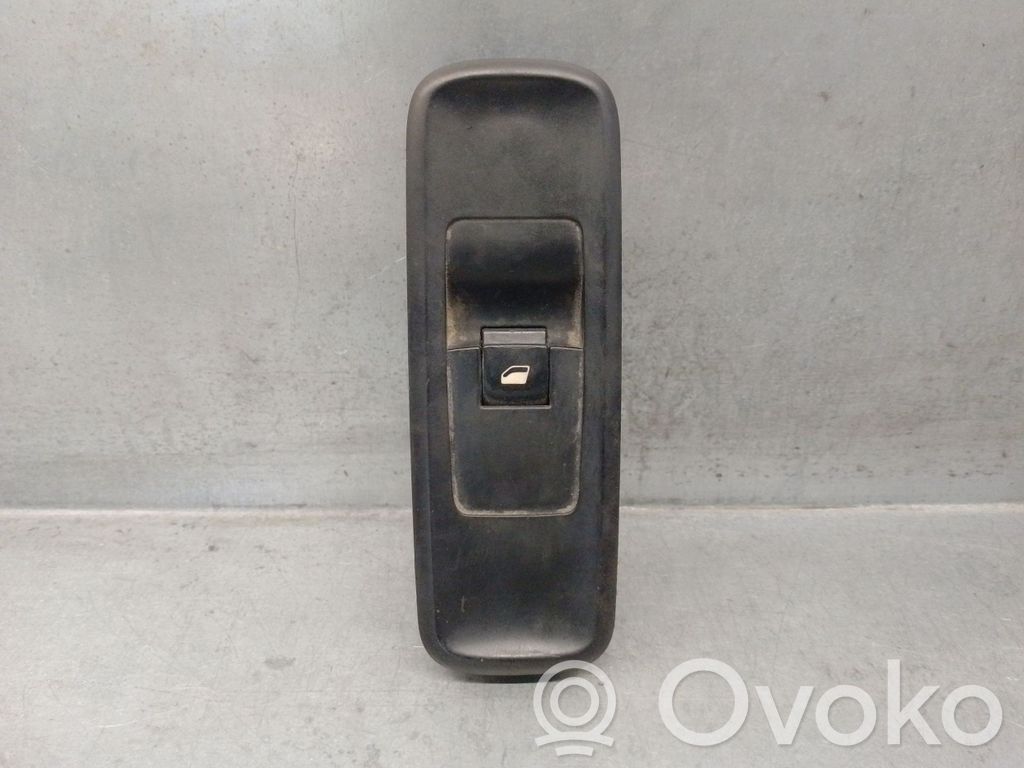 Peugeot 807 Electric window control switch 