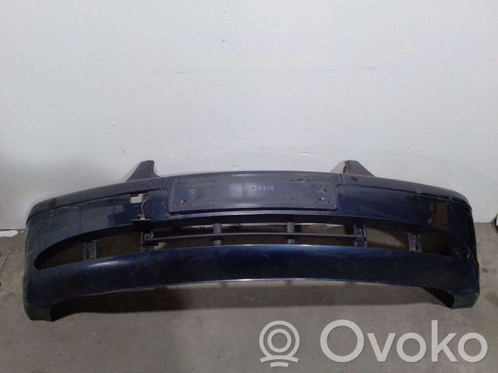 BMW 7 E65 E66 Priekinis bamperis 