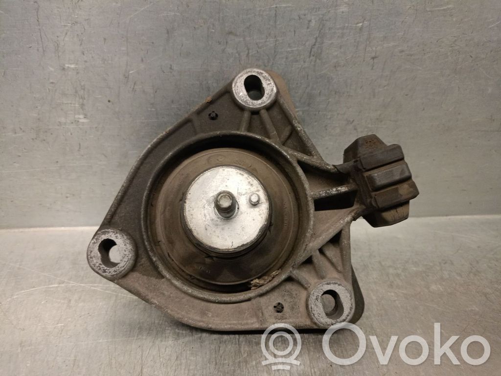 Renault Laguna I Engine mount bracket 