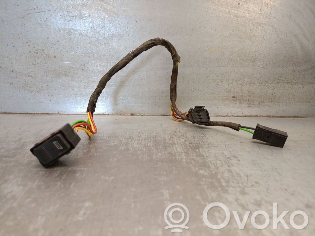 Audi 100 S4 C4 Electric window control switch 
