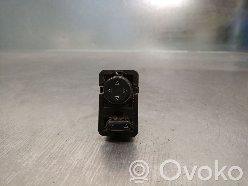 Peugeot 406 Interruptor del espejo lateral 