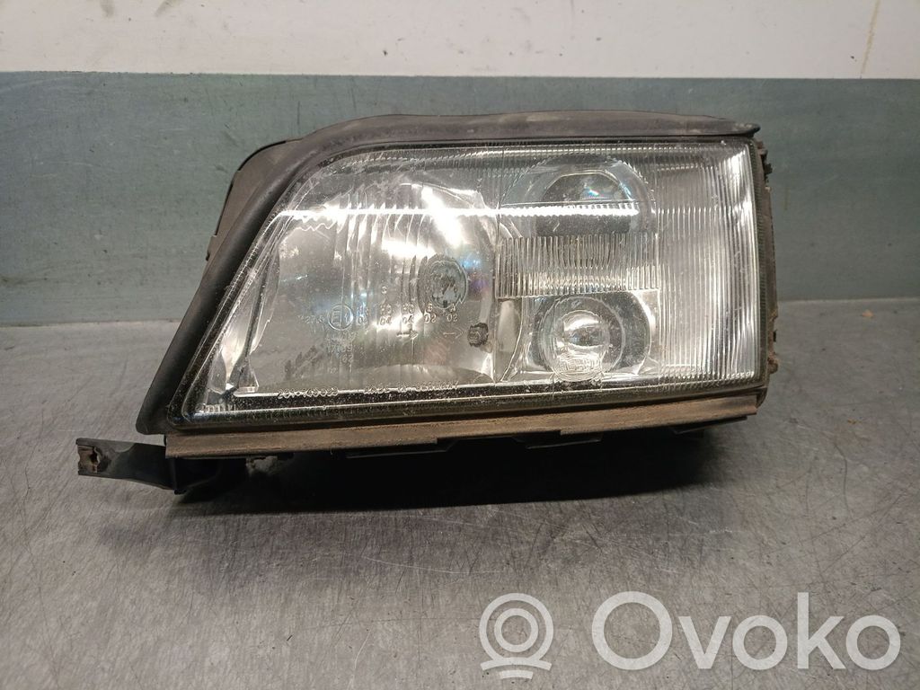 Audi A6 S6 C4 4A Scheinwerfer 