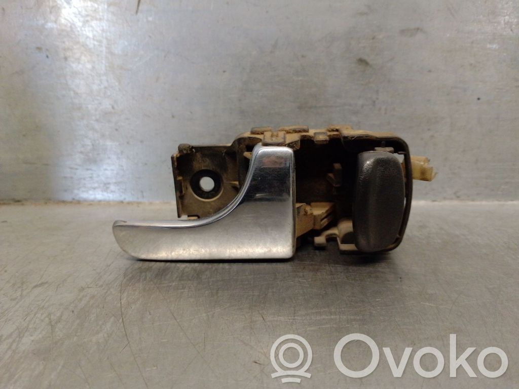 Manecilla interna puerta delantera   1958653,1958653