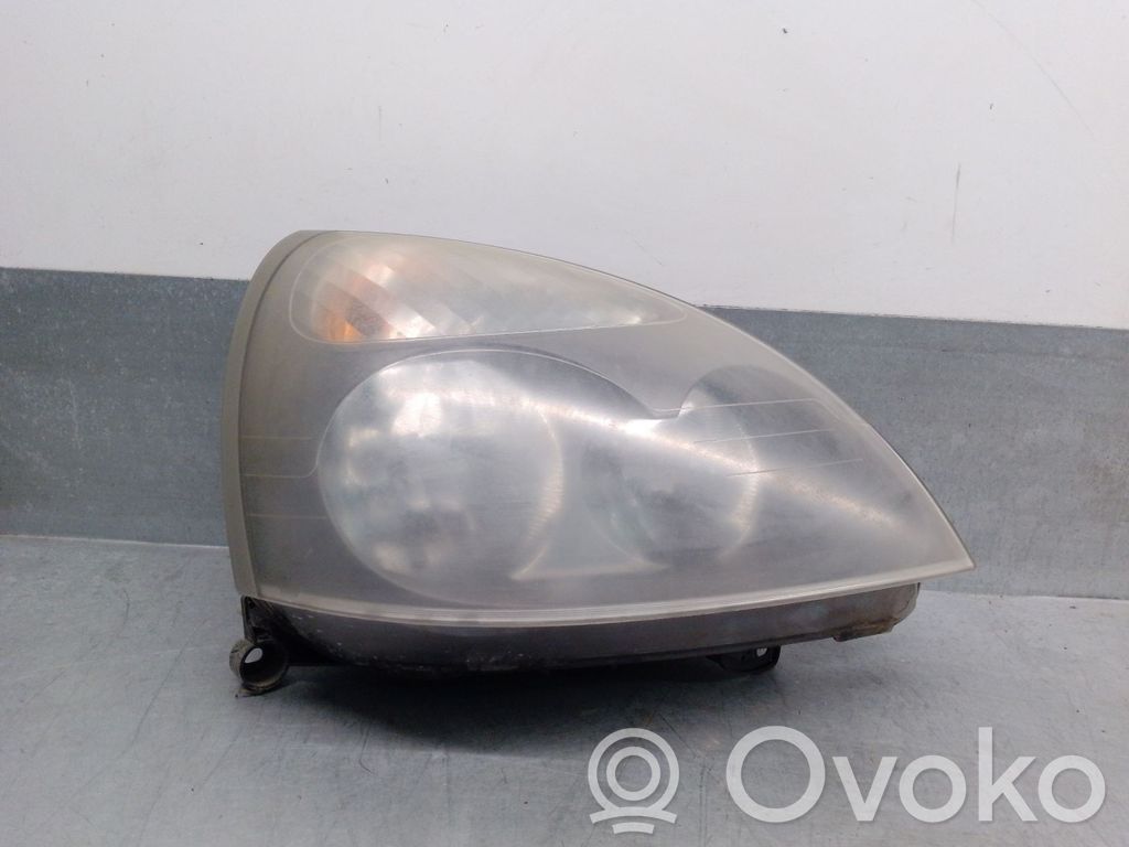 Renault Clio III Lampa przednia 