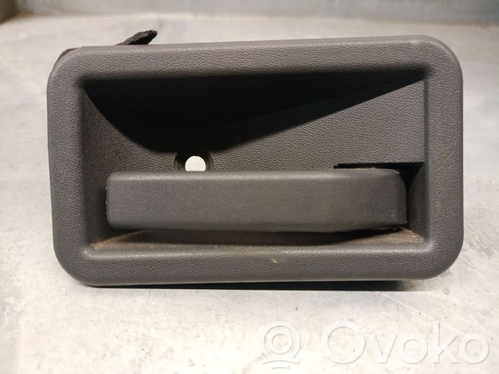 Manecilla interna puerta trasera   7700813586