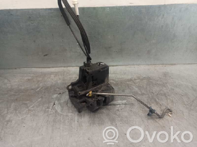 Renault Clio II Front door lock 