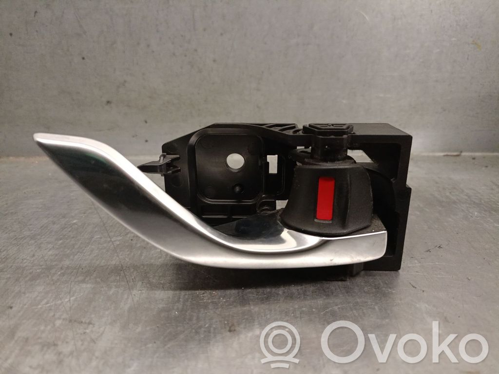 Mazda 6 Front door interior handle 