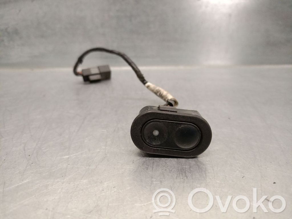 Opel Corsa B Electric window control switch 