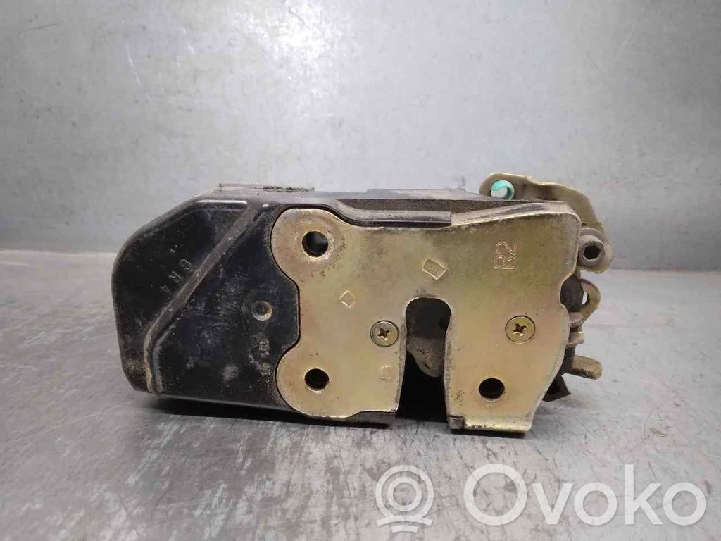 Jeep Grand Cherokee (WK) Front door lock 