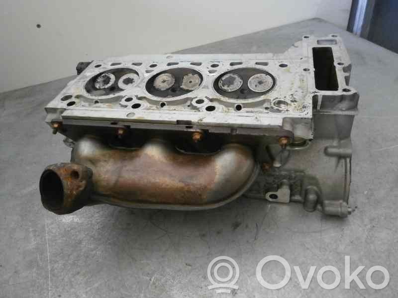 Mercedes-Benz E W211 Chiulasă motor 