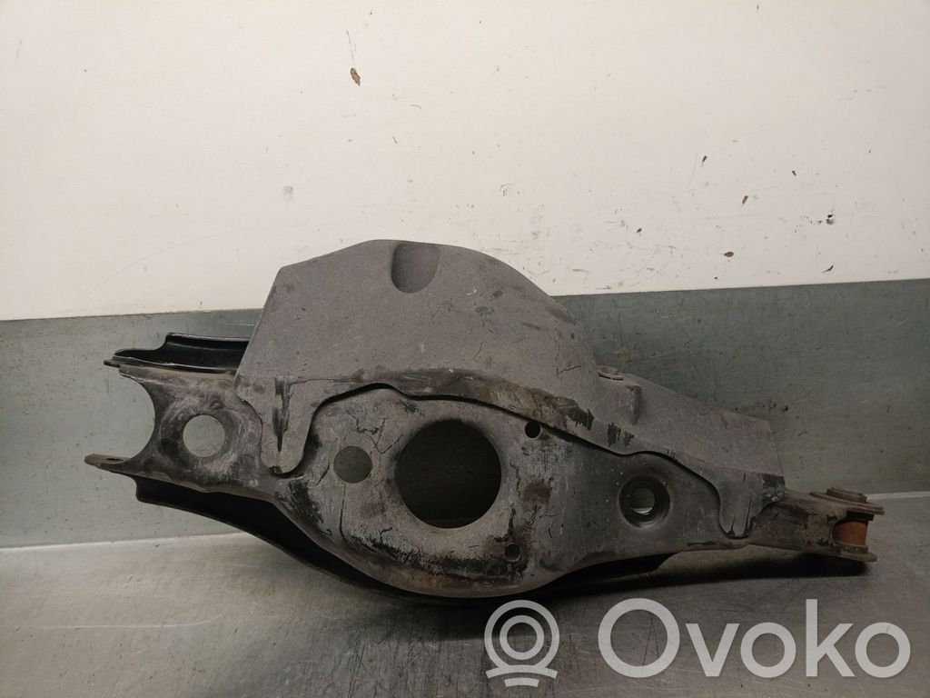 Lexus CT 200H Querlenker hinten 