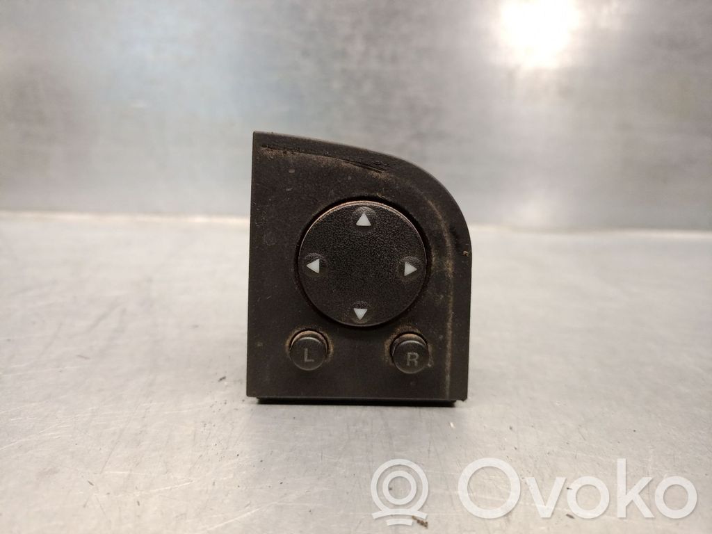 Audi 80 90 S2 B4 Wing mirror switch 