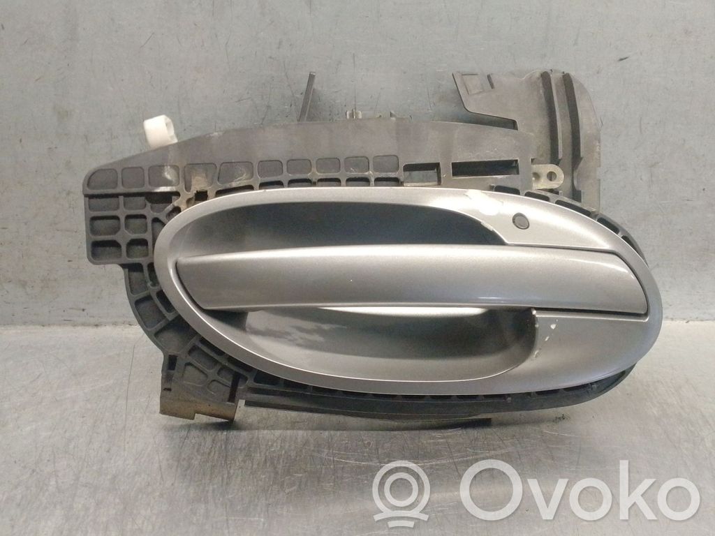 BMW 7 E65 E66 Etuoven ulkokahva 