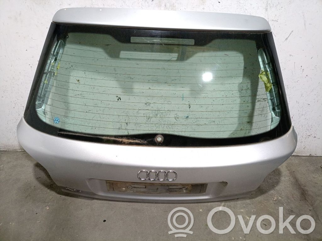 Audi A3 S3 8L Tylna klapa bagażnika 