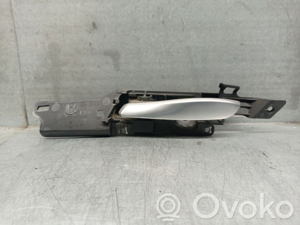 BMW X5 E70 Manecilla interna puerta delantera 
