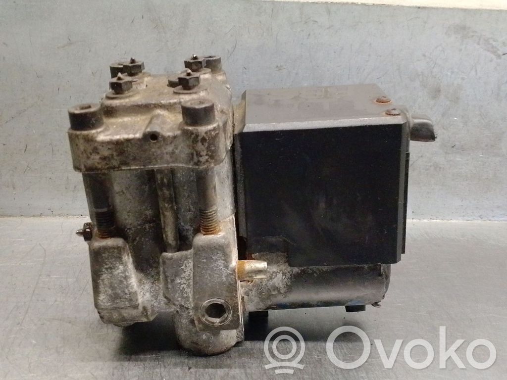 Audi Coupe ABS bloks 