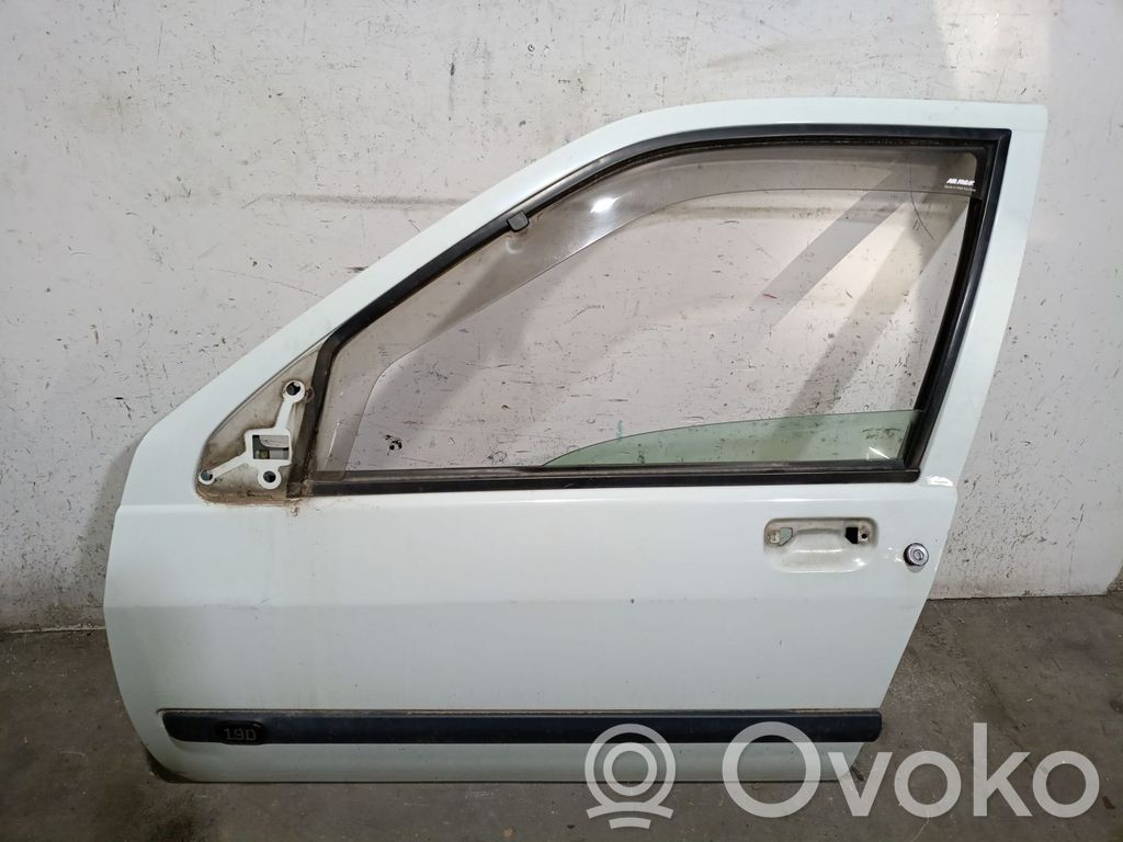 Renault Clio I Front door 