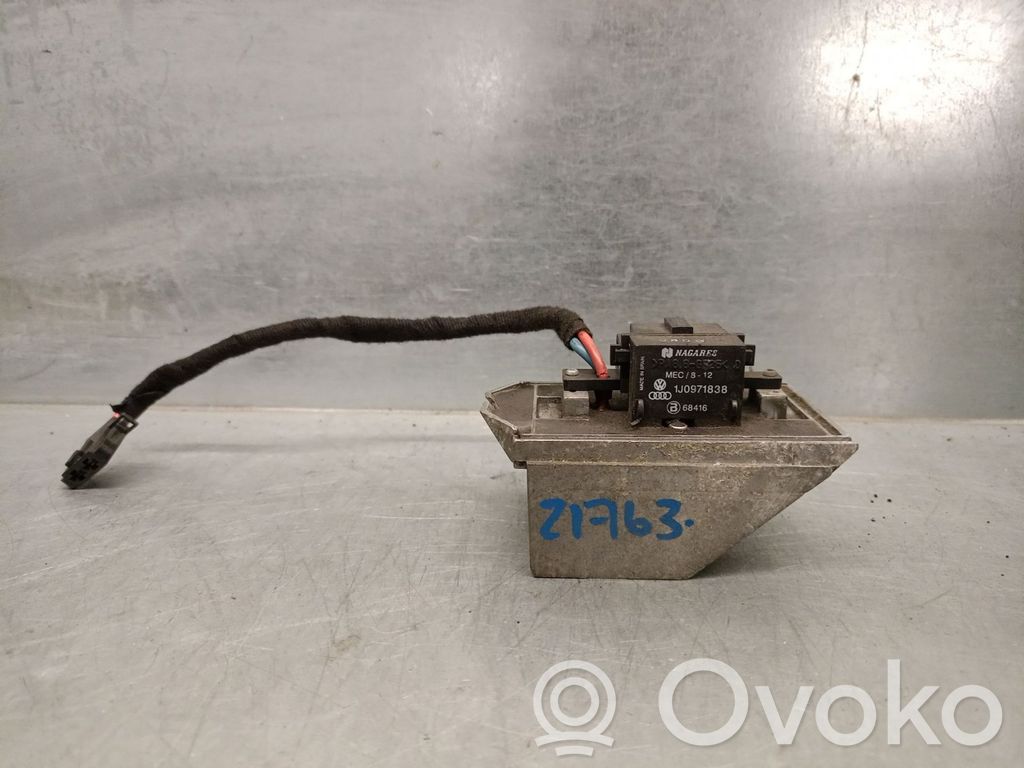 Audi A2 Motor aerotermă/rezistor ventilator 