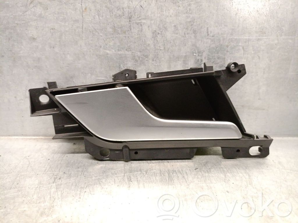 Audi A4 Allroad B9 Front door interior handle 