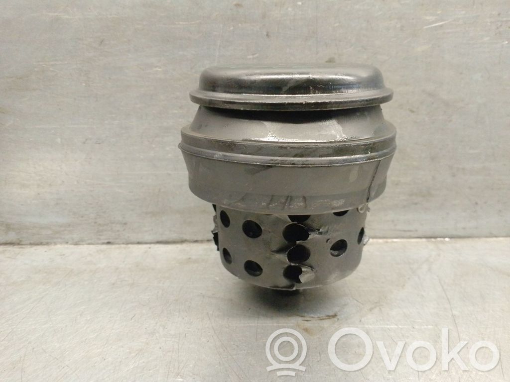 Seat Ibiza II (6k) Engine mount bracket 