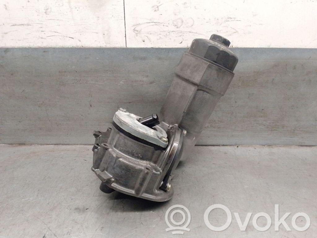 Audi A4 S4 B5 8D Oil filter mounting bracket 