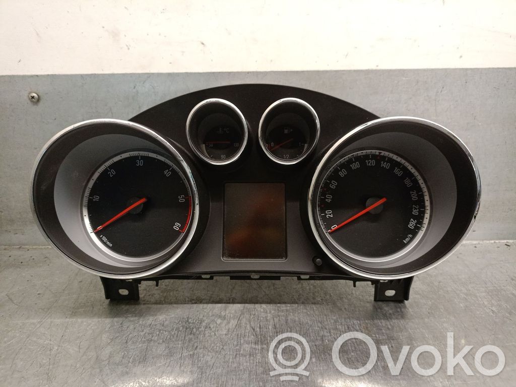 Opel Insignia A Speedometer (instrument cluster) 