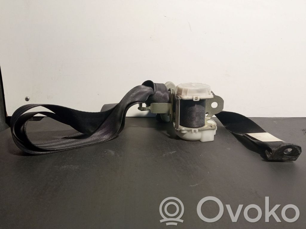 Suzuki SX4 Cinturón trasero 