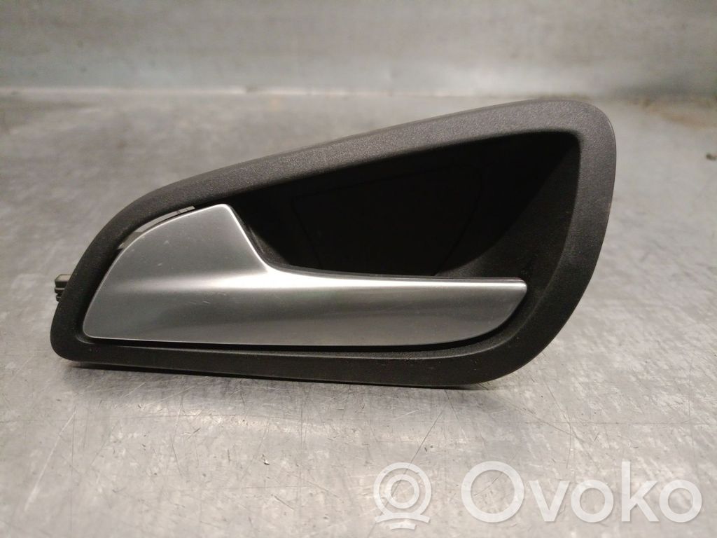 Ford Focus Manecilla interna puerta trasera 