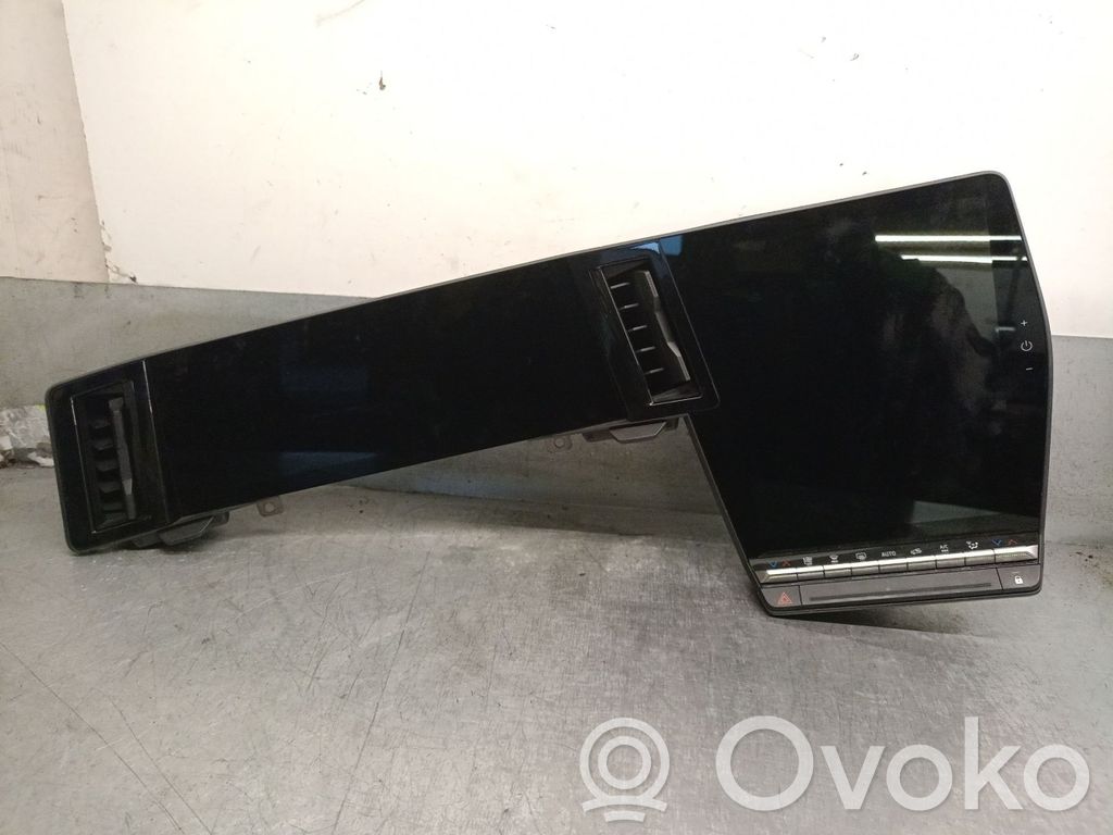 Renault Austral Head up display screen 