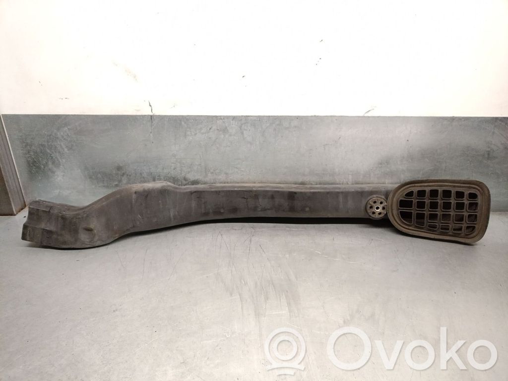 BMW 5 E39 Tubo flessibile aria condizionata (A/C) 