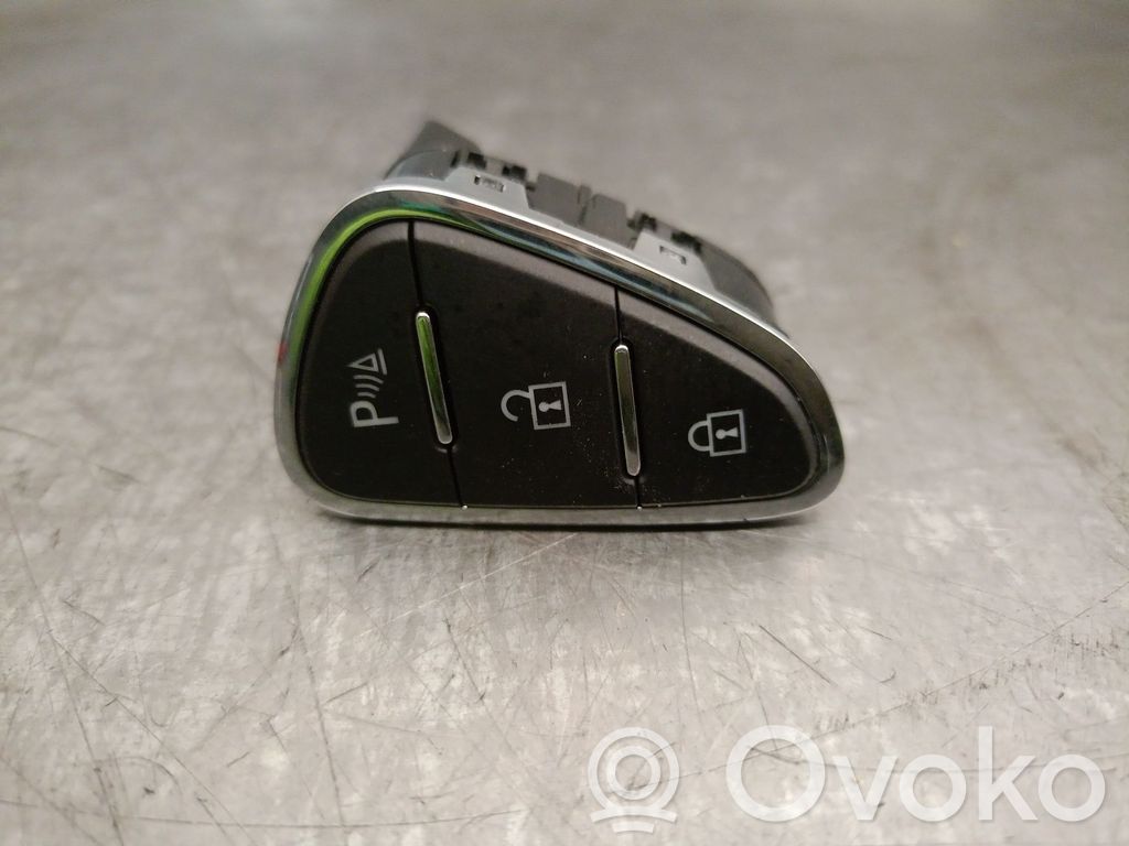 Opel Corsa E Multifunctional control switch/knob 