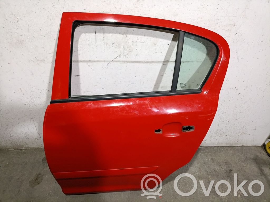 Opel Corsa D Galinės durys 