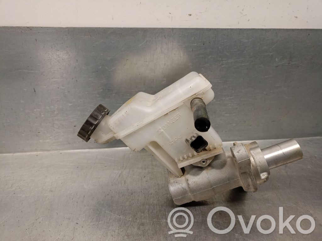 Opel Combo E Bomba de freno 