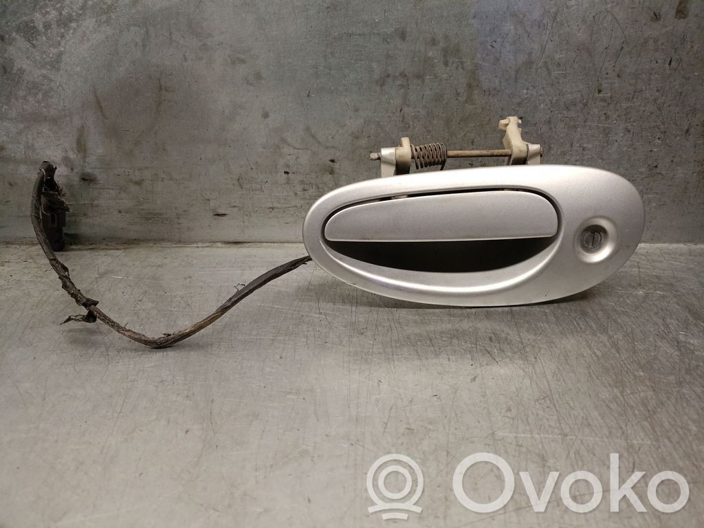 Chrysler Sebring (ST-22 - JR) Manecilla externa puerta delantera 