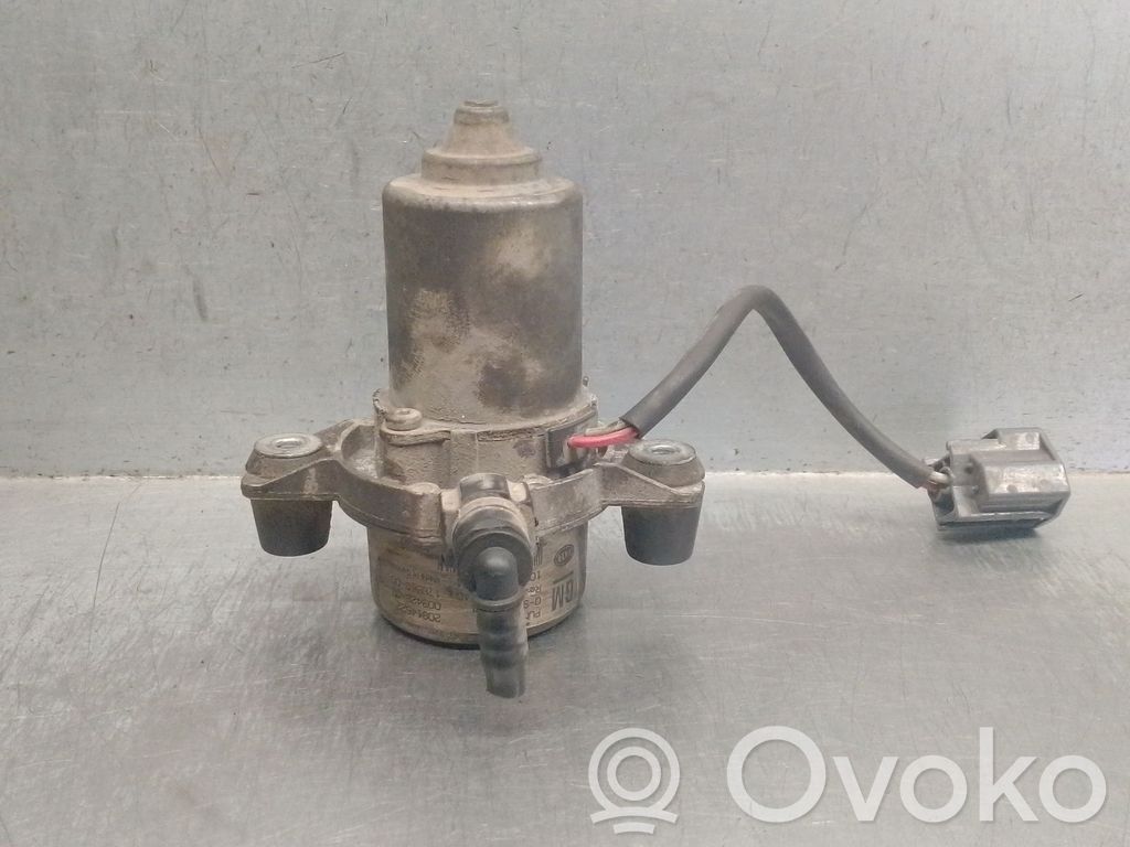 Opel Insignia A Vacuum pump 