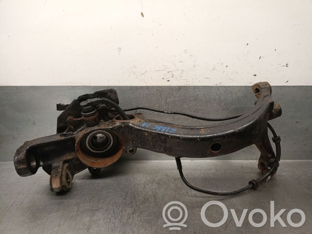 Audi A4 S4 B5 8D Achsschenkel vorne 