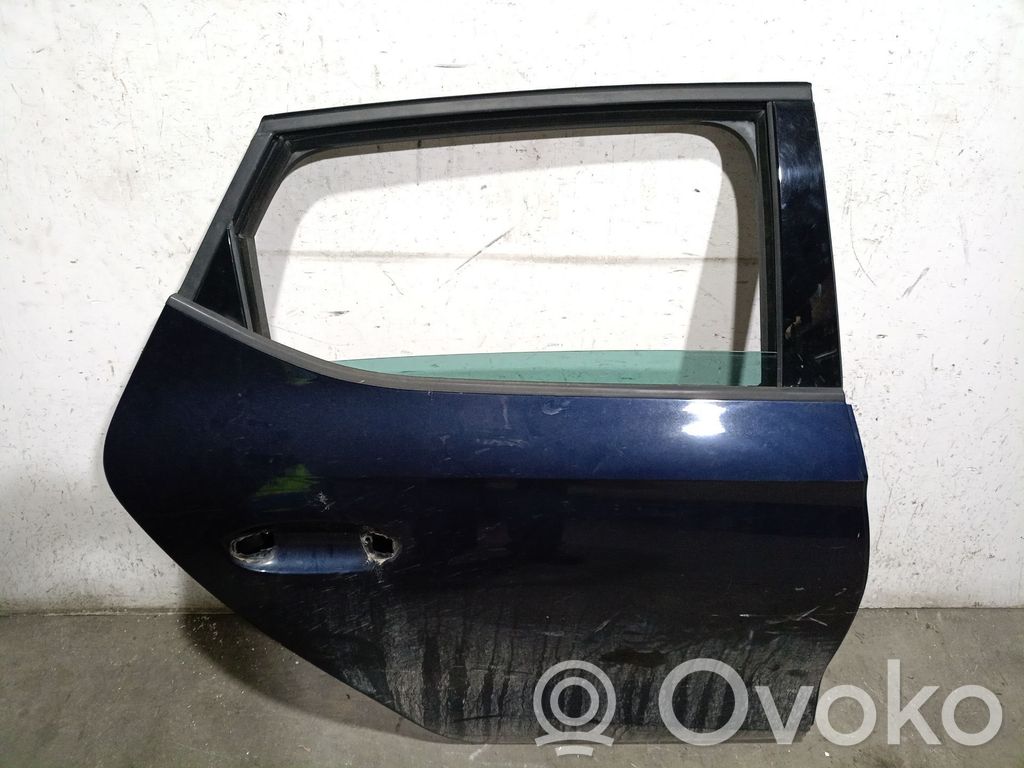 Puerta trasera   5FA833052B,5FA833052B