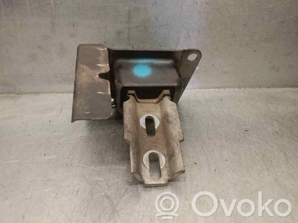 Citroen C3 Engine mount bracket 