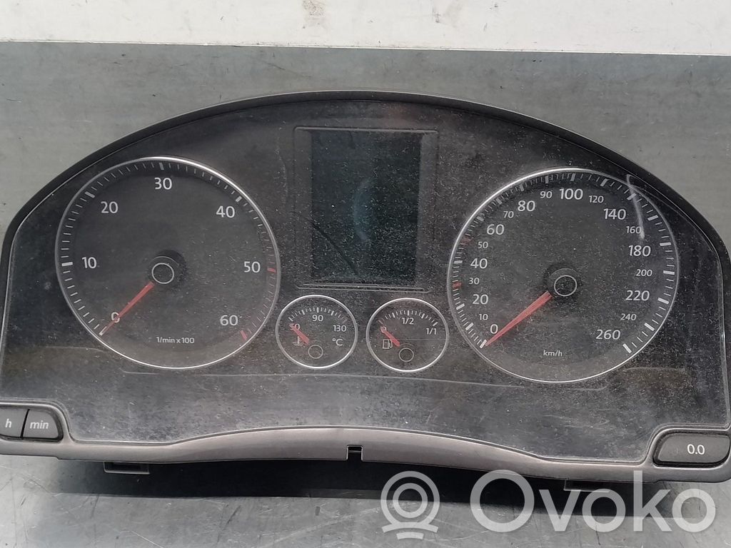 Volkswagen Jetta V Nopeusmittari (mittaristo) 
