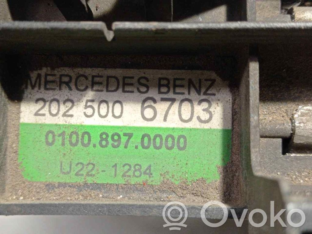 Mercedes-Benz CLK A208 C208 Coolant radiator 